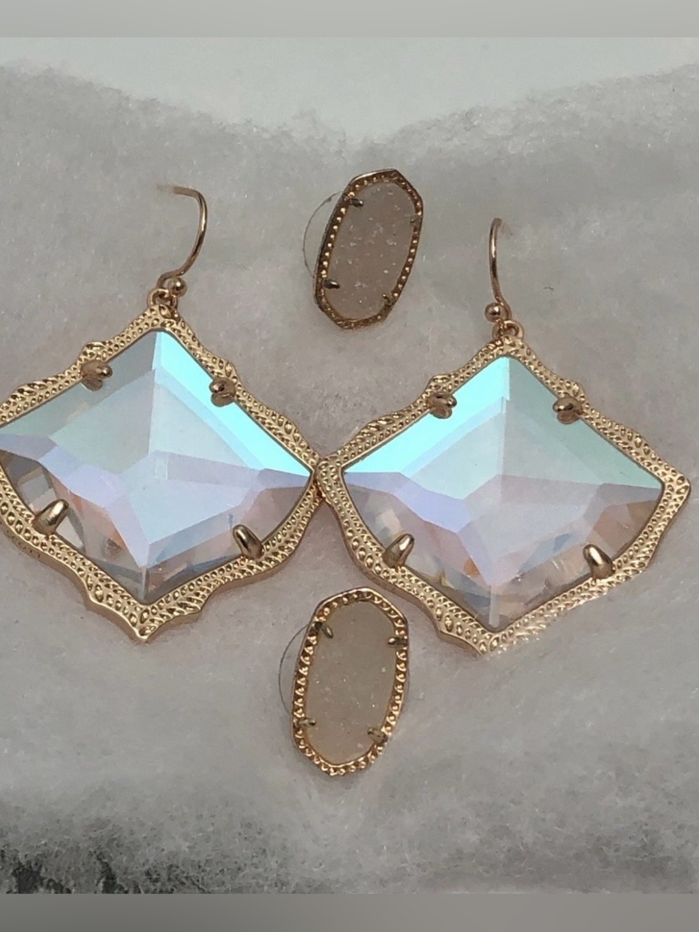 Kendra Scott Lot Of 2 Pair Of Earrings - Picture 2 of 7